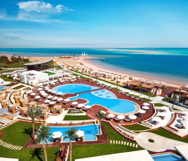 فنادق ريكسوس مصر ترحب بالزوار الخليجيين لقضاء أجمل عطلات الشتاء على ساحل البحر الاحمر