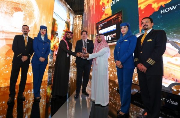 هيلتون تفوز بأول جائزة جناح مستدام في النسخة الثلاثين من سوق السفر العربي