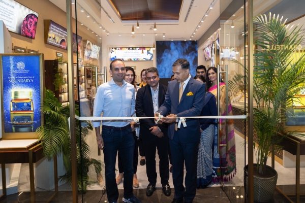 فورست اسينشيالز، علامة الايروفيدا الفاخرة التابعة لمجموعة أباريل، تفتتح أول متجر لها في الكويت في مول 360