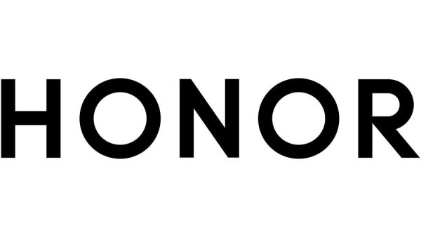 HONOR والفنان الإماراتي مطر بن لاحج يتعاونان في إطلاق تصميم حصري لهاتف HONOR Magic V2 احتفاءً بالفن والثقافة المحلية 